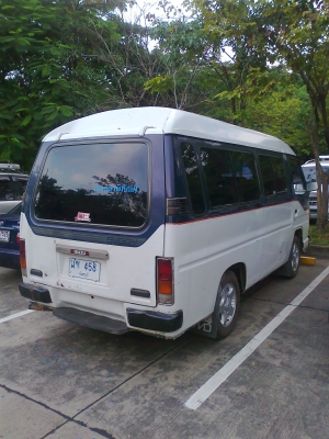 ขายบัสดี้เครื่อง 90แรงม้า สีเดิมบางๆไม่เคยทำสี แอร์ หน้า หลัง หนาวสำหรับคนที่ชอบรถเดิม