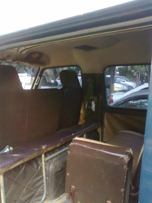 ขายบัสดี้เครื่อง 90แรงม้า สีเดิมบางๆไม่เคยทำสี แอร์ หน้า หลัง หนาวสำหรับคนที่ชอบรถเดิม