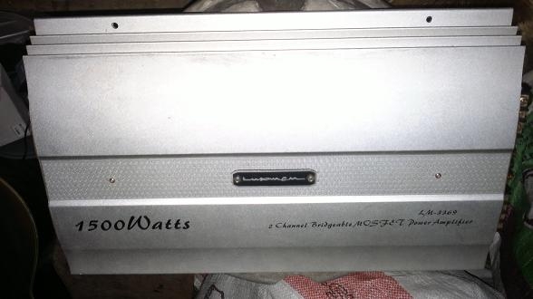ขายด่วนลดราคาแล้วมารับเองนะเดี่ยวลดอีกอิอิอิ แอมป์ คลาสab 1500 วัต  แรงขับซับได้ครับถูกๆแรงและเสียงดี