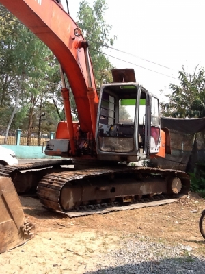 ขายด่วนรถขุด HITACHI EX200-2 ตามสภาพ เครื่องดี ติดแค่สีไม่สวย เก็บรั่วซึมแล้ว บูม อาร์ม ไม่มีร้าวหรือปะ รถสตาทติดดี ขยับได้ แนะนำหาช่างมาดูเอาครับ พอเอาไปทำกำไรขาย หรือไปทำใช้งานได้ครับ แนะนำก็คือ ไปติดเมกะปั๊มเพิ่ม ก็ ใช้งานได้เลยครับ เอกสารมีคร ขายด่วนรถขุด HITACHI EX200-2 ตามสภาพ เครื่องดี ติดแค่สีไม่สวย เก็บรั่วซึมแล้ว บูม อาร์ม ไม่มีร้าวหรือปะ รถสตาทติดดี ขยับได้ แนะนำหาช่างมาดูเอาครับ พอเอาไปทำกำไรขาย หรือไปทำใช้งานได้ครับ แนะนำก็คือ ไปติดเมกะปั๊มเพิ่ม ก็ ใช้งานได้เลยครับ เอกสารมีคร