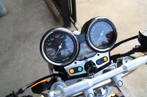 ขาย CB 400 เทค 1 สรรพสามิตเรียบร้อย เครื่องดี ท่อสูตร WR,S เดินเลสทั้งเส้น103000