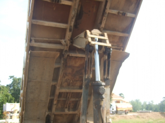 ขายกระบะดั๊มพ์