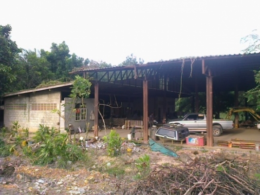 ขออนุญาติขายที่ดิน 11 ไร่พร้อมโกดังใหญ่ประมาณ 1ไร่ ติดถนน 4 เลนจันทบุรี-สระแก้วเพื่อทำอู่หรือที่จอดเครื่องจักรหนักราคาถูก ขออนุญาติขายที่ดิน 11 ไร่พร้อมโกดังใหญ่ประมาณ 1ไร่ ติดถนน 4 เลนจันทบุรี-สระแก้วเพื่อทำอู่หรือที่จอดเครื่องจักรหนักราคาถูก