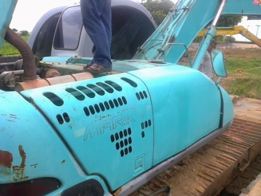 ขายรถแบคโฮบูมยาวของนอกแท้ KOBELCO sk200-5superไฟฟ้าครบ เอกสารพร้อมช่วงล่างเต็มรถสวยพร้อมใช้ ขายรถแบคโฮบูมยาวของนอกแท้ KOBELCO sk200-5superไฟฟ้าครบ เอกสารพร้อมช่วงล่างเต็มรถสวยพร้อมใช้