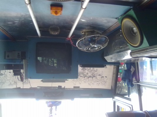 ขายรถบัสพัดลม ยี่ห้อ HINO ยาว 12 เมตร สภาพพร้อมใช้งาน เครื่องเสียง ทีวีพร้อม ขายรถบัสพัดลม ยี่ห้อ HINO ยาว 12 เมตร สภาพพร้อมใช้งาน เครื่องเสียง ทีวีพร้อม