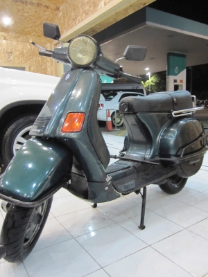 ขาย เวสป้า คอซ่าเดิมๆ รถคนเเก่ สีเดิม เครื่องดี ศูนย์ดีมาก ทะเบียนเเท้พร้อมโอน