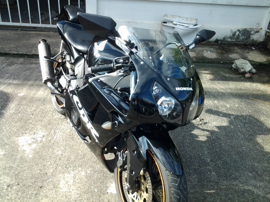 ขาย cbr400 ปี92 ทะเบี้ยนแท้ครับโอนขนสงได้ทัวไทยครับ78000ครับ  0851236195 ยอดราคานิ้พร้อมส่งครับทั้วไทย