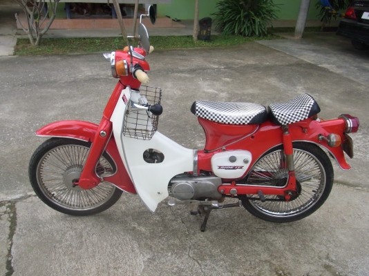 ขาย C50 ถังแยก สวย แต่งเดิม เครื่องเดิม ฟิตใหม่ ขี่ได้ไม่ถึงเดือน เปลี่ยนใส่เกียร์เวฟ 4เกียร์ ขาย C50 ถังแยก สวย แต่งเดิม เครื่องเดิม ฟิตใหม่ ขี่ได้ไม่ถึงเดือน เปลี่ยนใส่เกียร์เวฟ 4เกียร์