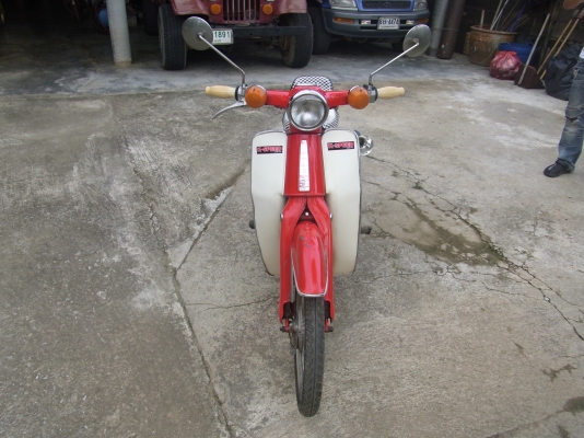 ขาย C50 ถังแยก สวย แต่งเดิม เครื่องเดิม ฟิตใหม่ ขี่ได้ไม่ถึงเดือน เปลี่ยนใส่เกียร์เวฟ 4เกียร์ ขาย C50 ถังแยก สวย แต่งเดิม เครื่องเดิม ฟิตใหม่ ขี่ได้ไม่ถึงเดือน เปลี่ยนใส่เกียร์เวฟ 4เกียร์