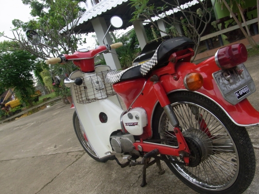 ขาย C50 ถังแยก สวย แต่งเดิม เครื่องเดิม ฟิตใหม่ ขี่ได้ไม่ถึงเดือน เปลี่ยนใส่เกียร์เวฟ 4เกียร์ ขาย C50 ถังแยก สวย แต่งเดิม เครื่องเดิม ฟิตใหม่ ขี่ได้ไม่ถึงเดือน เปลี่ยนใส่เกียร์เวฟ 4เกียร์