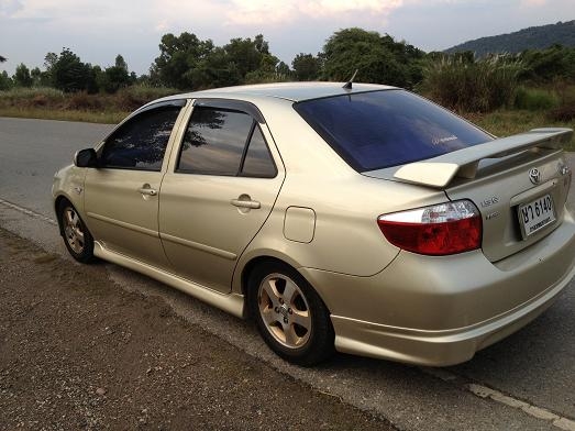 ขายTOYOTA VIOS.E เกียร์ออโต้ ติดแก๊ชLPG ประหยัดมาก พร้อมใช้