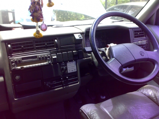 ขายรถ VOLKSWAGEN Caravelle&#039;93 เกียร์ธรรมดา