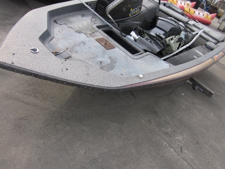 ขาย-เรือสปีดโบ๊ท Skeeter starfire 150 เครื่อง SUZUKI เบนซิน  6 ที่นั่ง ของนำเข้าจากนอก