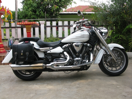 ขาย YAMAHA Roadliner S ปี 2006 1900cc ขาย YAMAHA Roadliner S ปี 2006 1900cc