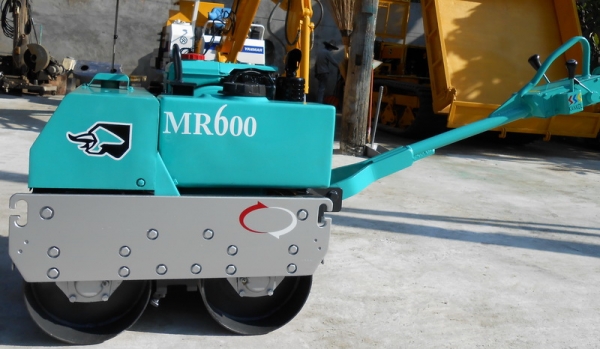 ขายรถบดเดินตาม MIKASA MR 600 เก่านอกปรับสภาพแล้วพร้อมใช้งาน