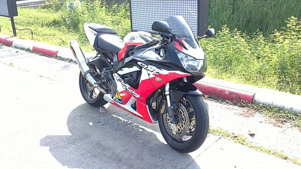 ขาย honda cbr 929rr Inv สรรพสารมิตร