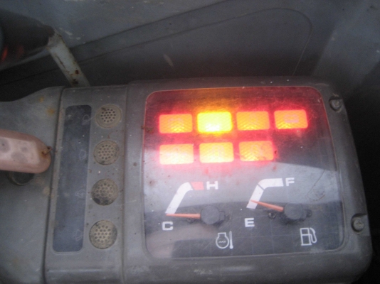 รถขุดHITACHI75UR-3เก่านอกแท้สภาพดี 085-4288184ชัด