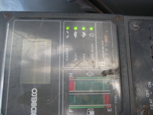 รถขุดKOBELCO   SK120-1เก่านอกแท้  085-4288184