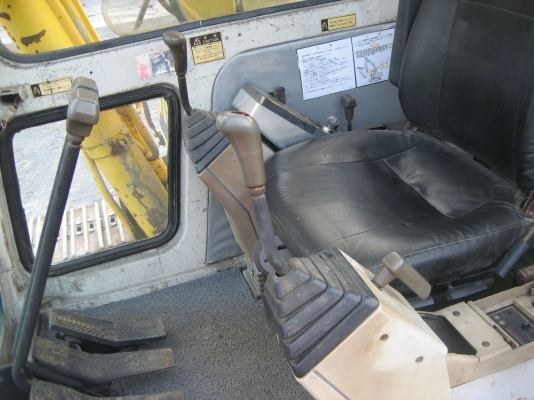 รถขุดKOBELCO   SK120-1เก่านอกแท้  085-4288184