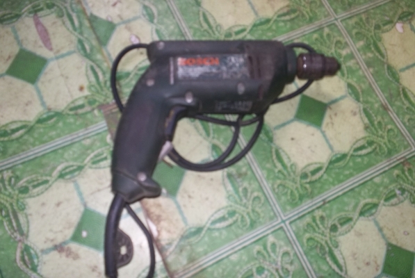 ขาย สว่าน BOOS แท้เดิมไม่มีกลิ้นไหมไช้งานได้ตามปกติหนักเบาได้สบาย ขาย สว่าน BOOS แท้เดิมไม่มีกลิ้นไหมไช้งานได้ตามปกติหนักเบาได้สบาย