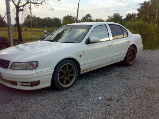 ขายนิสสันเซฟิโร ปี96 ตัวใหญ่ หรู เครื่อง V6  3,000 cc เกียร์ออโต้ ไฟฟ้า แก๊ส LPG