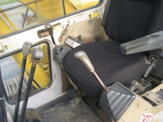 รถขุดKOBELCO   SK120-1เก่านอกแท้  085-4288184