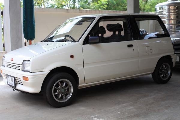 ขาย Mira Auto เครื่อง Twincam 12 V  ..แม๊กซ์ 2 ชุด เครื่องเดิมอะไหล่เดิมอยู่ครบ( ให้หมด )