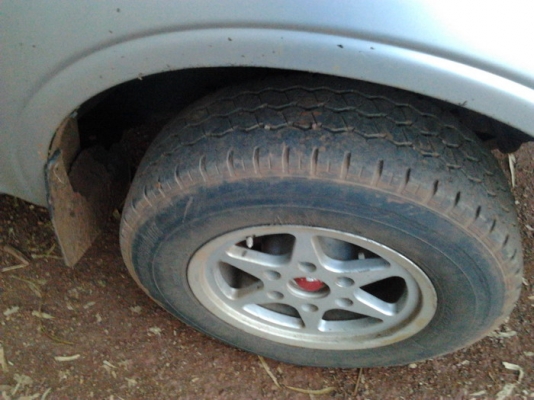 ISUZU D-MAX SPARK EX 2.5 Ddi i-TEQ MT ปี 2008 กระบะมีหลังคาโดยสาร รถบ้านสภาพดีมากครับ เครื่องดี ภายในเก๋งครบ ช่วงล่างแน่นดี ยางสภาพดี 70\% พร้อมใช้งาน เอกสารทะเบียนภาษีไม่ขาดพร้อมโอนสิทธิ์ได้เลยครับ