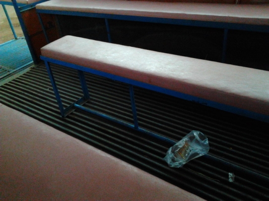 ISUZU D-MAX SPARK EX 2.5 Ddi i-TEQ MT ปี 2008 กระบะมีหลังคาโดยสาร รถบ้านสภาพดีมากครับ เครื่องดี ภายในเก๋งครบ ช่วงล่างแน่นดี ยางสภาพดี 70\% พร้อมใช้งาน เอกสารทะเบียนภาษีไม่ขาดพร้อมโอนสิทธิ์ได้เลยครับ