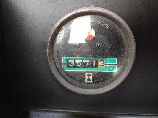 ขายรถแทรกเตอร์ตีนตะขาบ KOMATSU D20-6 มือสอง นำเข้าจากญี่ปุ่น ทำสีใหม่