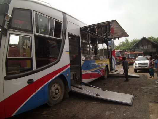 รถบัส ขายของ รถขายของเคลื่อนที่