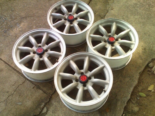 ล้อกล้วยWATANABE--4รู100--F8--หน้า7--หลัง7.5--OFF.20 ฝาล้อแท้+จุ๊บแท้