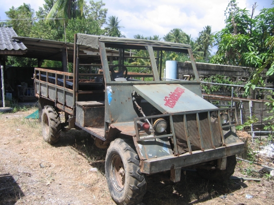 ขายรถเพื่อการเกษตร 4WD เพลาลอยของโตโย เครื่องอีซุ 2400 ซีซี