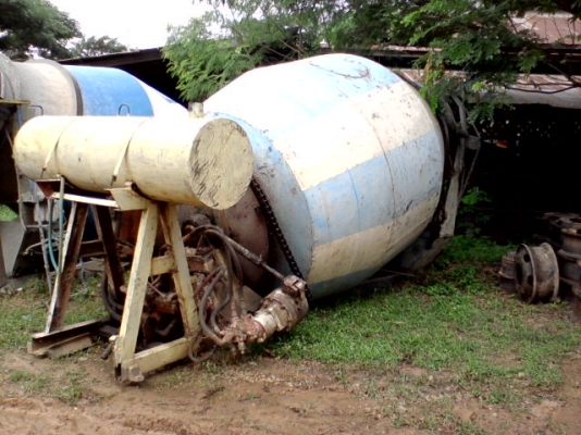 โม่ปูนคายาบ้า 5คิว สภาพดี ราคาถูก เอาไปใช้ได้เลย