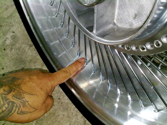 รับทำ ล้อโต STEED ล้อแม็กซี่ลวด 17x7 นิ้ว 104 ซี่ รับทำ ล้อโต STEED ล้อแม็กซี่ลวด 17x7 นิ้ว 104 ซี่