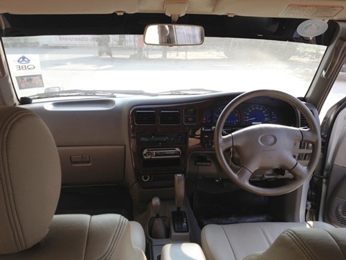 ขาย Toyota Sport Cruiser D4D Commonrail รุ่น TOP ปี2003 สภาพดีมาก