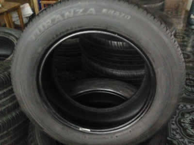 ขายยาง215/60/16 ปี 10 BRIDERTONE TURANZA ER370 1 ชุด  ราคา :  2,200.00  บาท