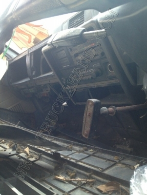 หัวเก๋ง ยี่ห้อ ISUZU รุ่น NPR