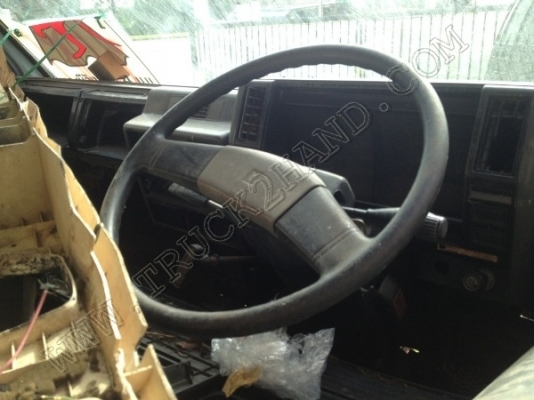 หัวเก๋ง ยี่ห้อ ISUZU รุ่น NPR