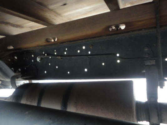 6 ล้อ HINO เครื่อง 210 แรง กะบะยาว 5.50 เมตร พร้อมใช้ทันที