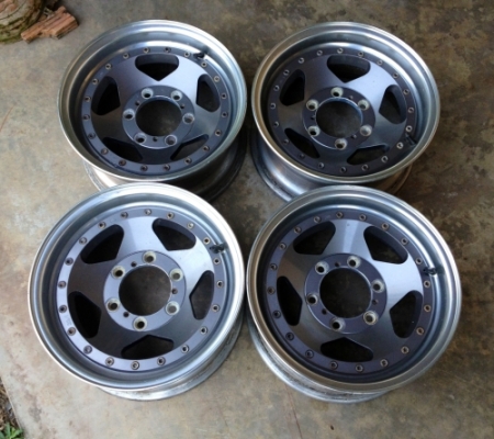 ขายล้อ 3 ชิ้นแท้ JAPAN ขอบ 15x7 ใส่ 6รูกระบะ หมุดจม สภาพเดิมหมด สวยๆ ครับ ขายล้อ 3 ชิ้นแท้ JAPAN ขอบ 15x7 ใส่ 6รูกระบะ หมุดจม สภาพเดิมหมด สวยๆ ครับ