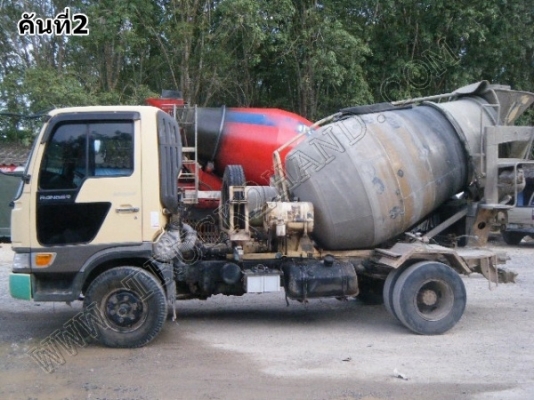 รถบรรทุก 6 ล้อ โม่ปูน ยี่ห้อ HINO โม่ปูน 2.5 คิว (ขายรวม 2 คัน)