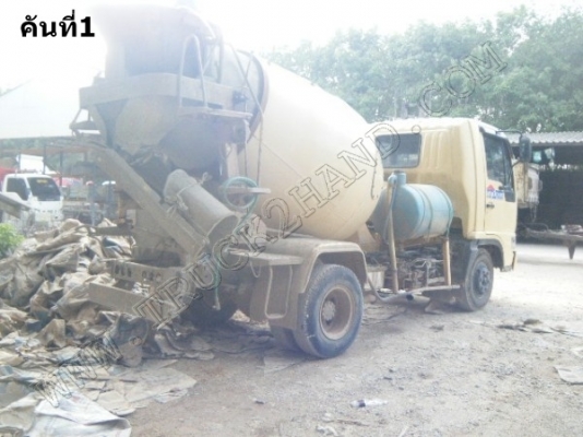 รถบรรทุก 6 ล้อ โม่ปูน ยี่ห้อ HINO โม่ปูน 2.5 คิว (ขายรวม 2 คัน)