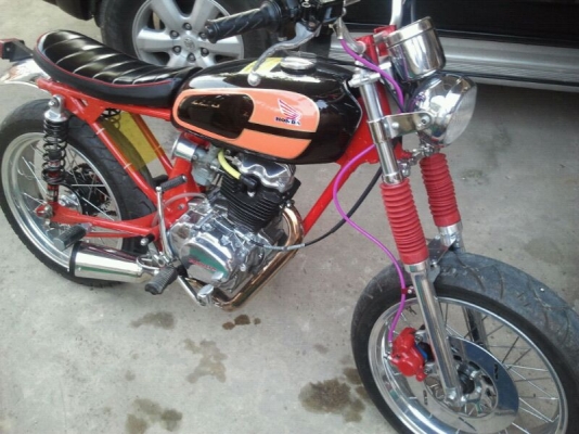 นาย ภานุ  จันทร์แสงจาย  เบอร์ 086-6440785 รบกวนติดต่อกลับด้วยครับ