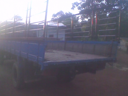 ขาย 6 ล้อ KS31 110 แรงม้า ยาว 5 ม. ยางใหม่ พื้นเหล็ก พวงมาลัยเพาเวอร์ โทร 081-9837056 ขาย 6 ล้อ KS31 110 แรงม้า ยาว 5 ม. ยางใหม่ พื้นเหล็ก พวงมาลัยเพาเวอร์ โทร 081-9837056