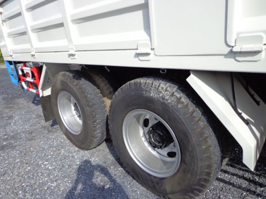 HINO MEGA FL1J 10 ล้อ 1 เพลา รถห้าง 220 แรงม้า JO8C TURBO INTERCOOLER EURO2 กระบะเหล็กคอกสูง ยาว 7.5