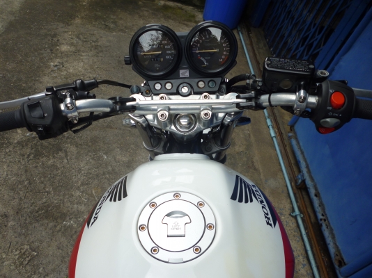 ขาย cb400 ปี95 อินวอย เครื่องดีพร้อมใช้ ราคา 67000 ขาย cb400 ปี95 อินวอย เครื่องดีพร้อมใช้ ราคา 67000