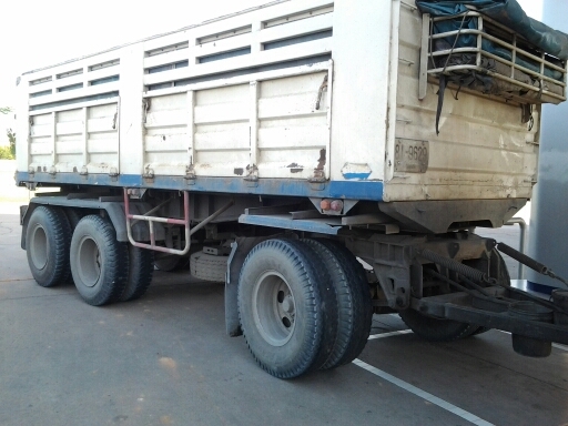 ขายรถพ่วงดํ๊ม hino mega 260 ลูก3เพลาลงเล่มแล้ว ขายรถพ่วงดํ๊ม hino mega 260 ลูก3เพลาลงเล่มแล้ว