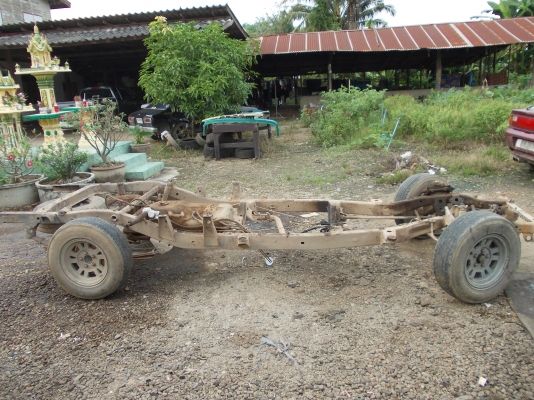 ปรับราคาครับ แชสซีส์ toyota hero 15,000 พร้อมเล่ม+ชุดโอน