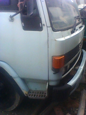 รถโม่ ISUZU ROCKY 3 คิว